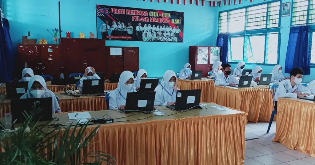 Wakil Walikota dan Kepala Dinas Pendidikan Kota Bengkulu Pantau Prosesi ANBK