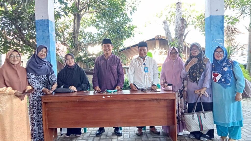 Disdik Adakan Kegiatan Rutinitas Pengajian Bulanan Untuk ASN PTT