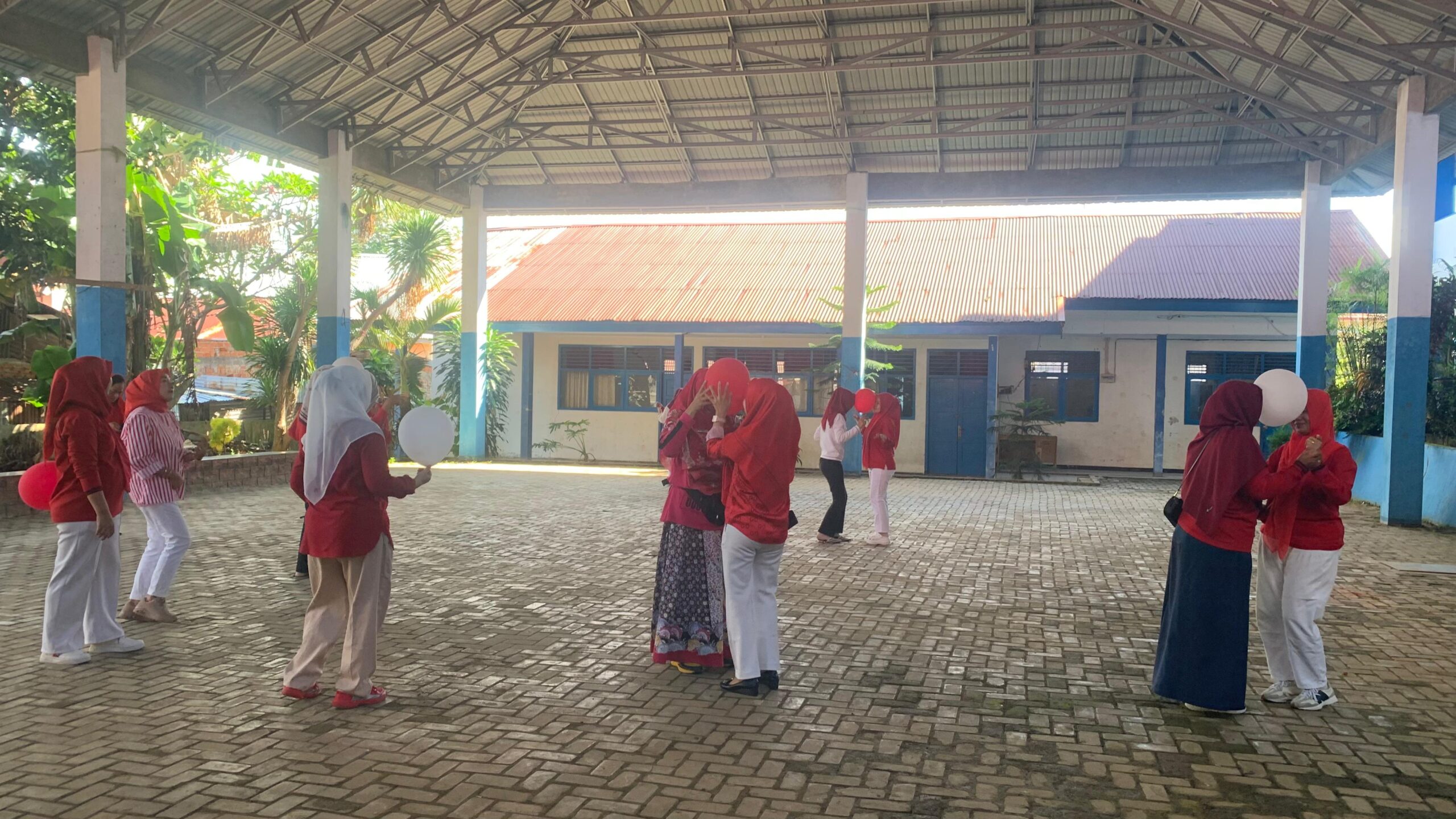 Kemeriahan Memperingati HUT Kemerdekaan RI ke 80 di Dinas Pendidikan dan Kebudayaan Kota Bengkulu
