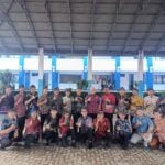 Plt. Kepala Dinas Ajak Jajaran ASN Laki-laki di Lingkungan Dinas Pendidikan dan Kebudayaan Kota Bengkulu Memakai Atribut “Kbek Palak” sesuai SE Walikota BDW